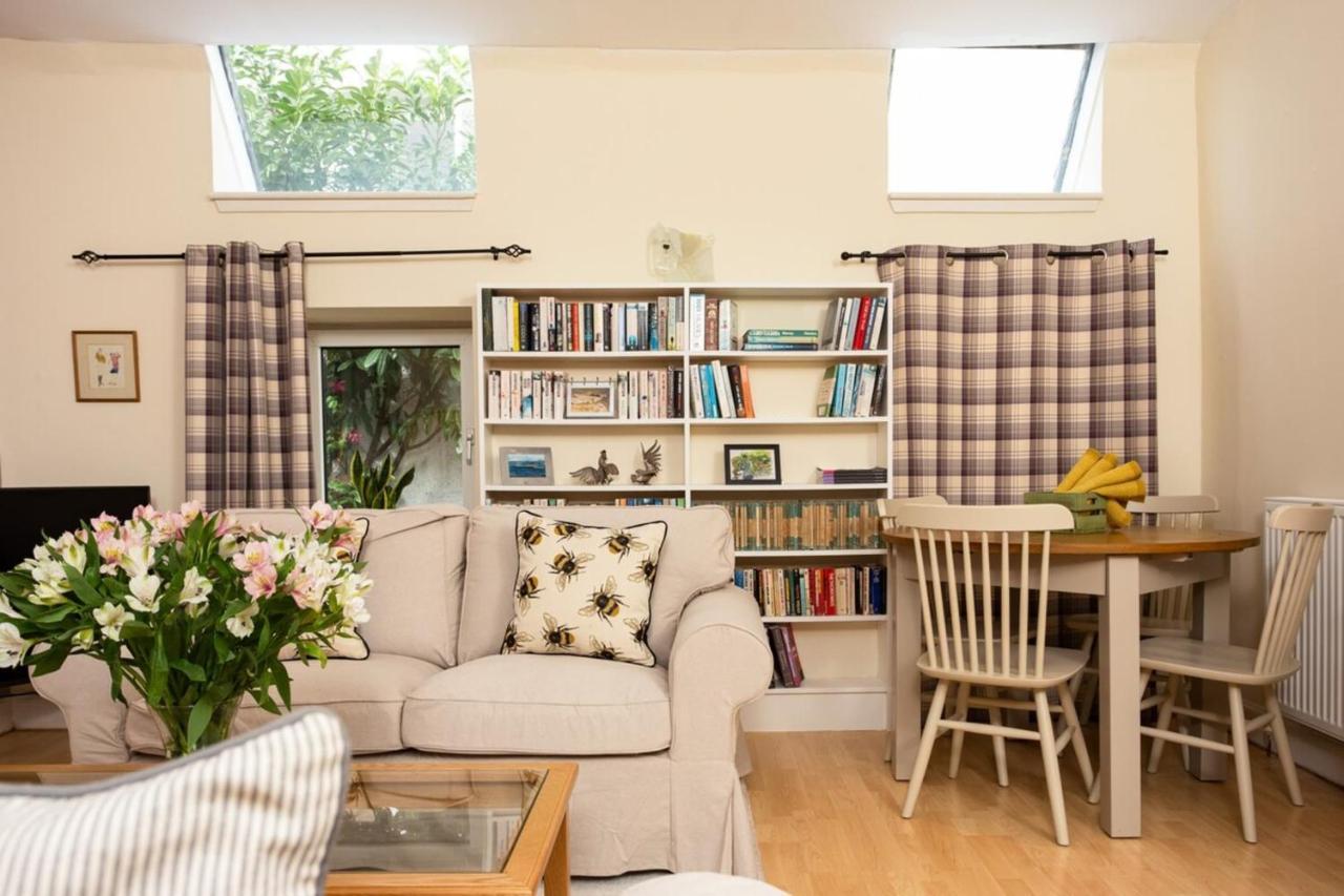 Luxury Morningside With Patio * Édimbourg