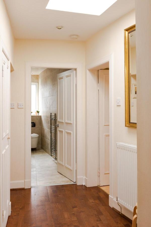 Luxury Morningside With Patio Hébergement de vacances